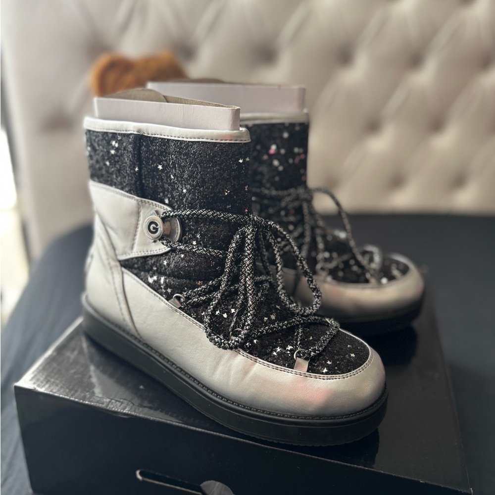Stylish Black and Silver Women's Boots